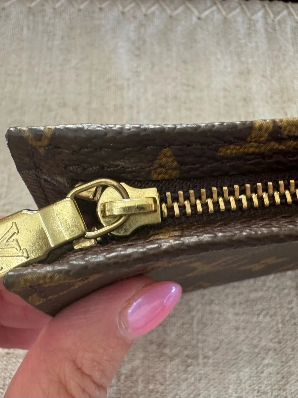 Louis Vuitton Monogram Accessory Pouch (With Original Gold Chain)